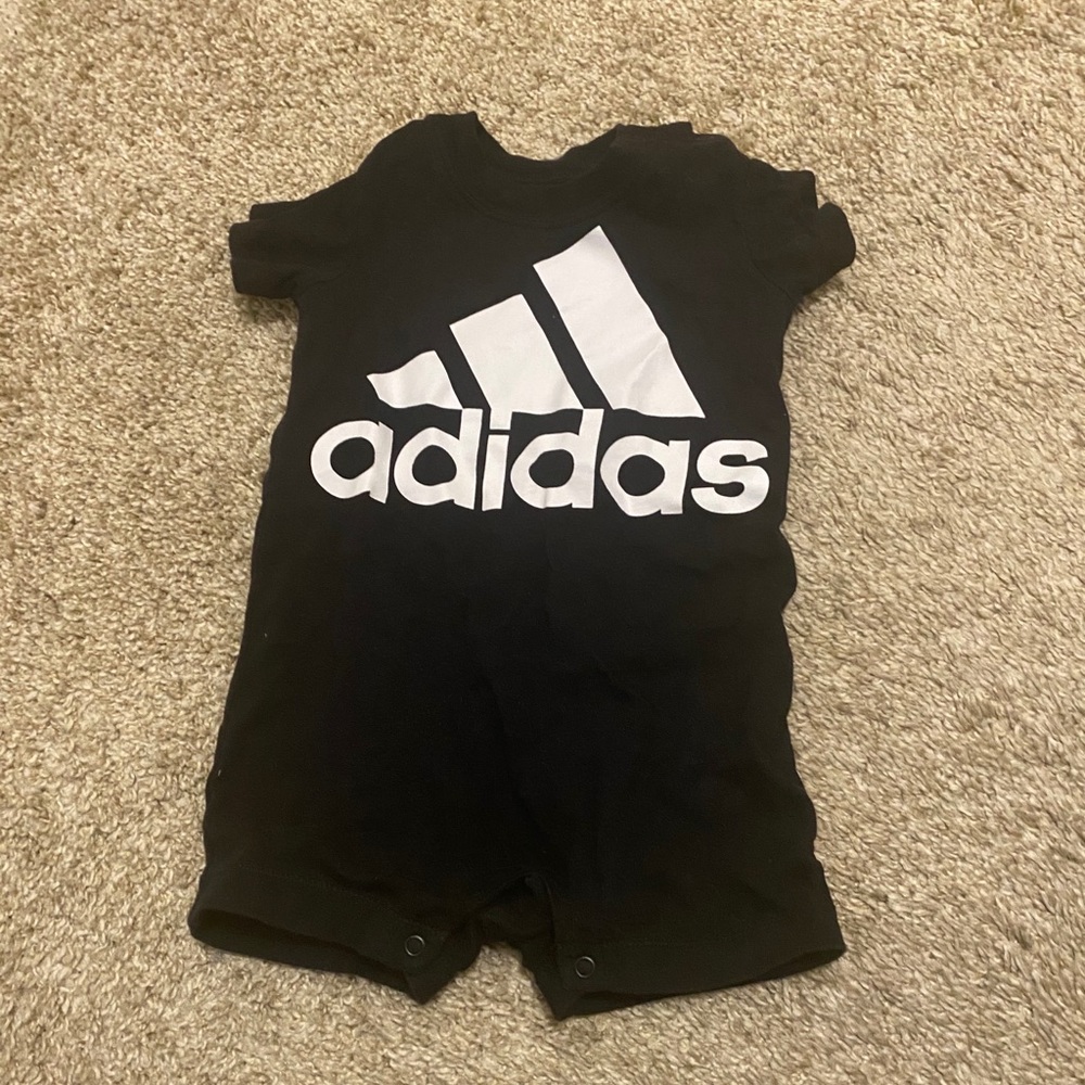 Adidas shortie romper